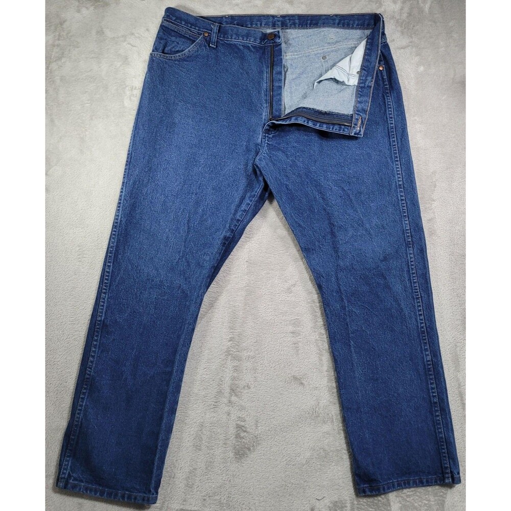 Wrangler Cowboy Cut Jeans Mens 42x30 Blue Med Wash Regular Taper Denim 13MWZPW - Picture 4 of 11